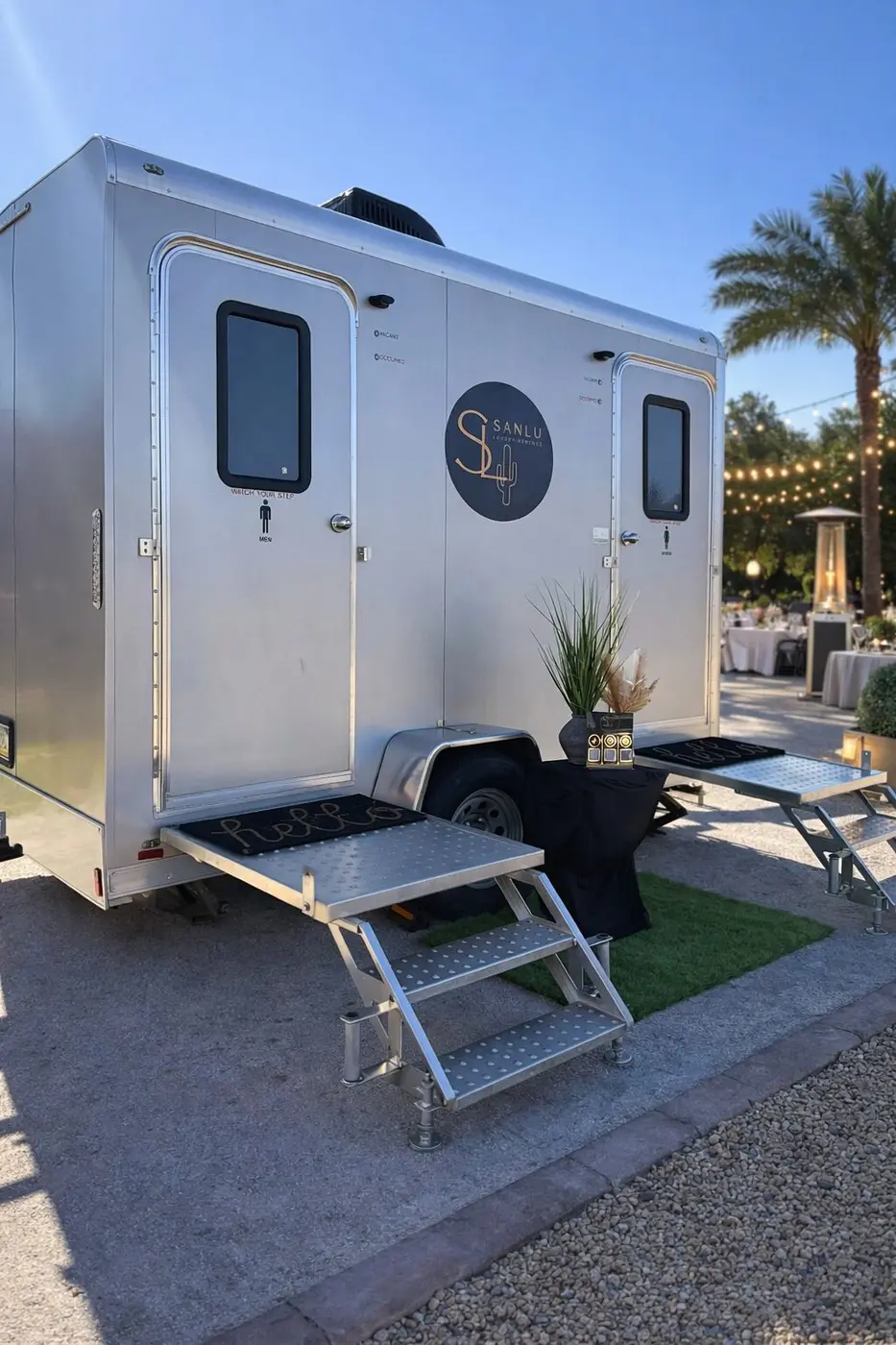 SanLu restroom trailer at a sunny event
